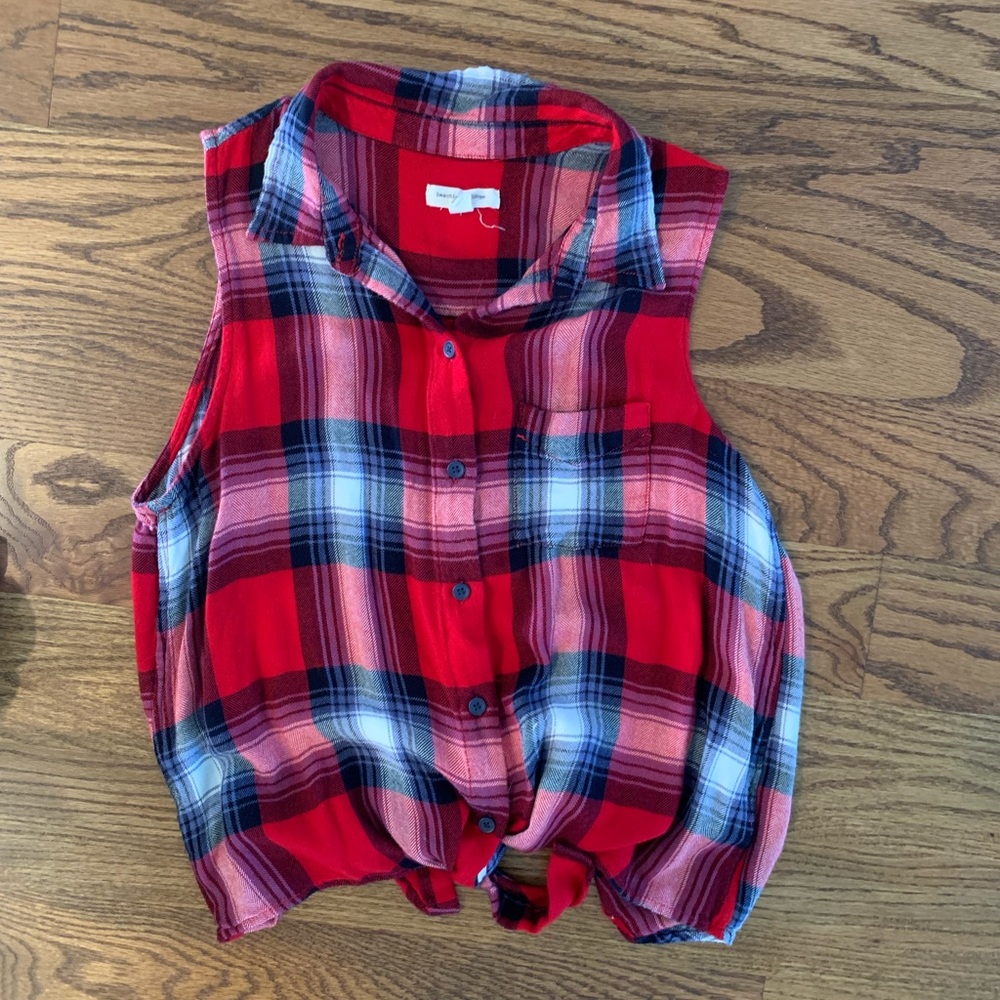 Flannel button tie waist vest.